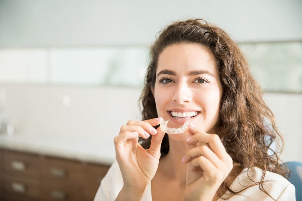 Why you should choose an orthodontist over mail-order aligners