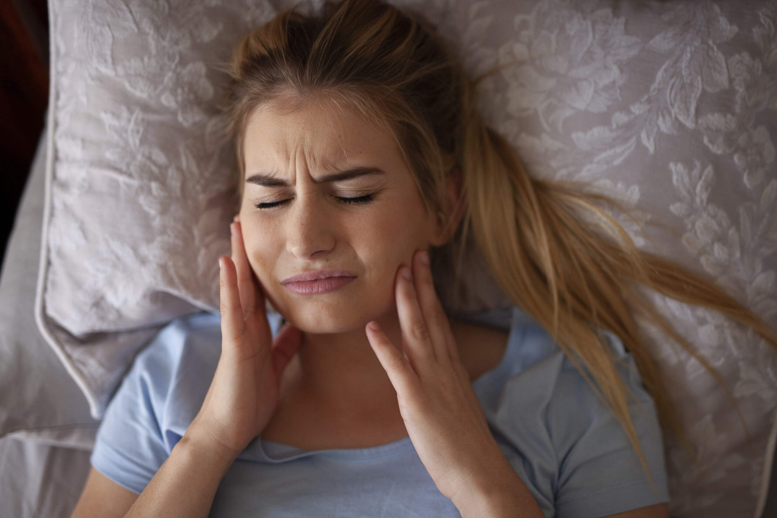 Bruxism (tooth grinding) can really bruise your teeth, and Dr. Damon wants to help you combat and stop grinding your teeth in your sleep.